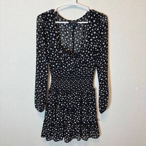 Trixxi Clothing Co Black Floral Print Long Sleeve Smocked Mini Dress Womens M